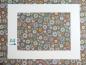 Preview: Patchworkstoff aus der Serie Doodle Days mit Kreisen und Blumen auf taupe farbenen Untergrund von Makower. A4 Ansicht